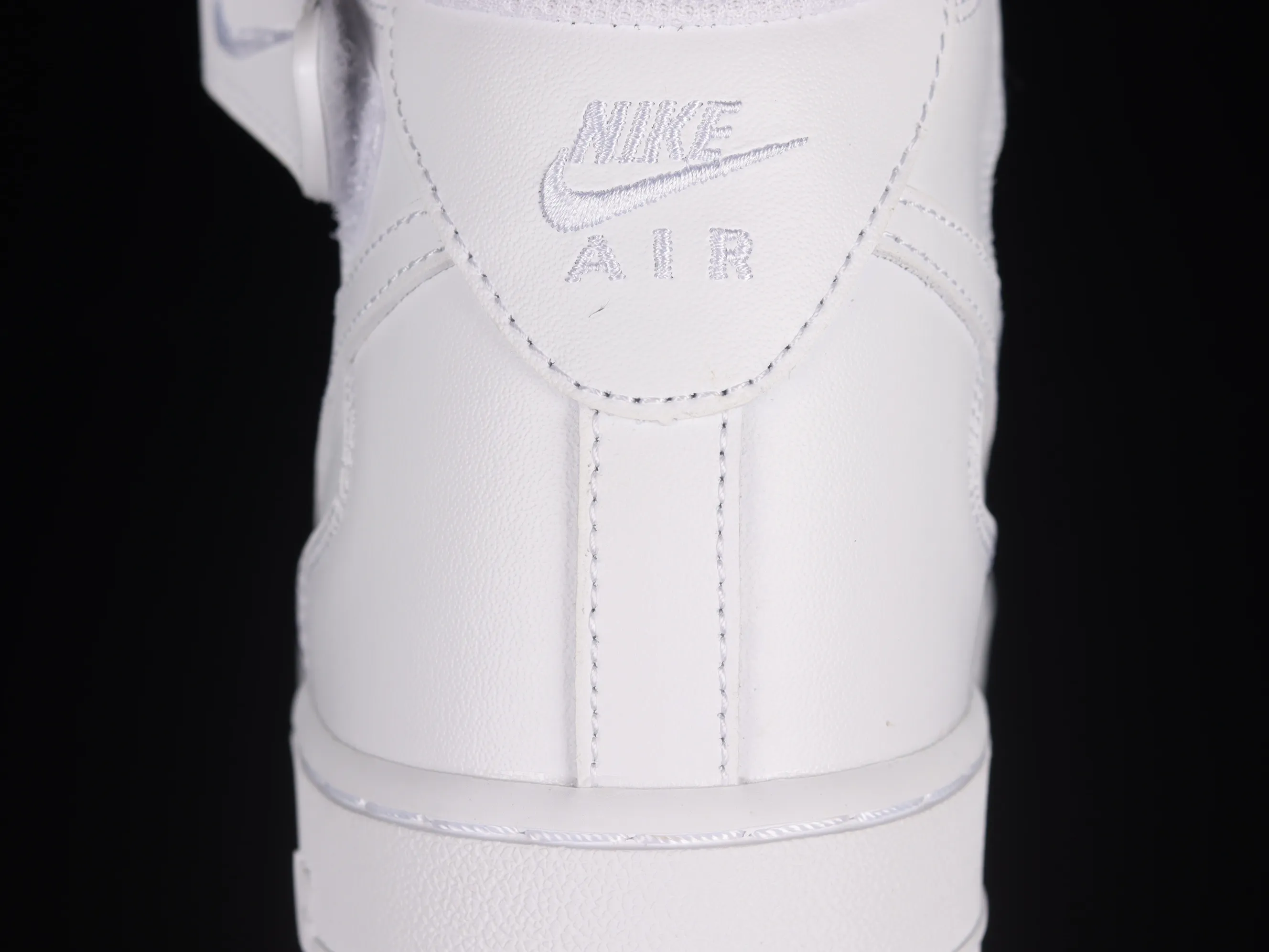 All categories Nk Air Force 1 Air Force series Nk Air Force 1 Mid Air Force mid-top Nk Air Force 1'07 Low Air Force One China all-white casual sneakers CW2289-111